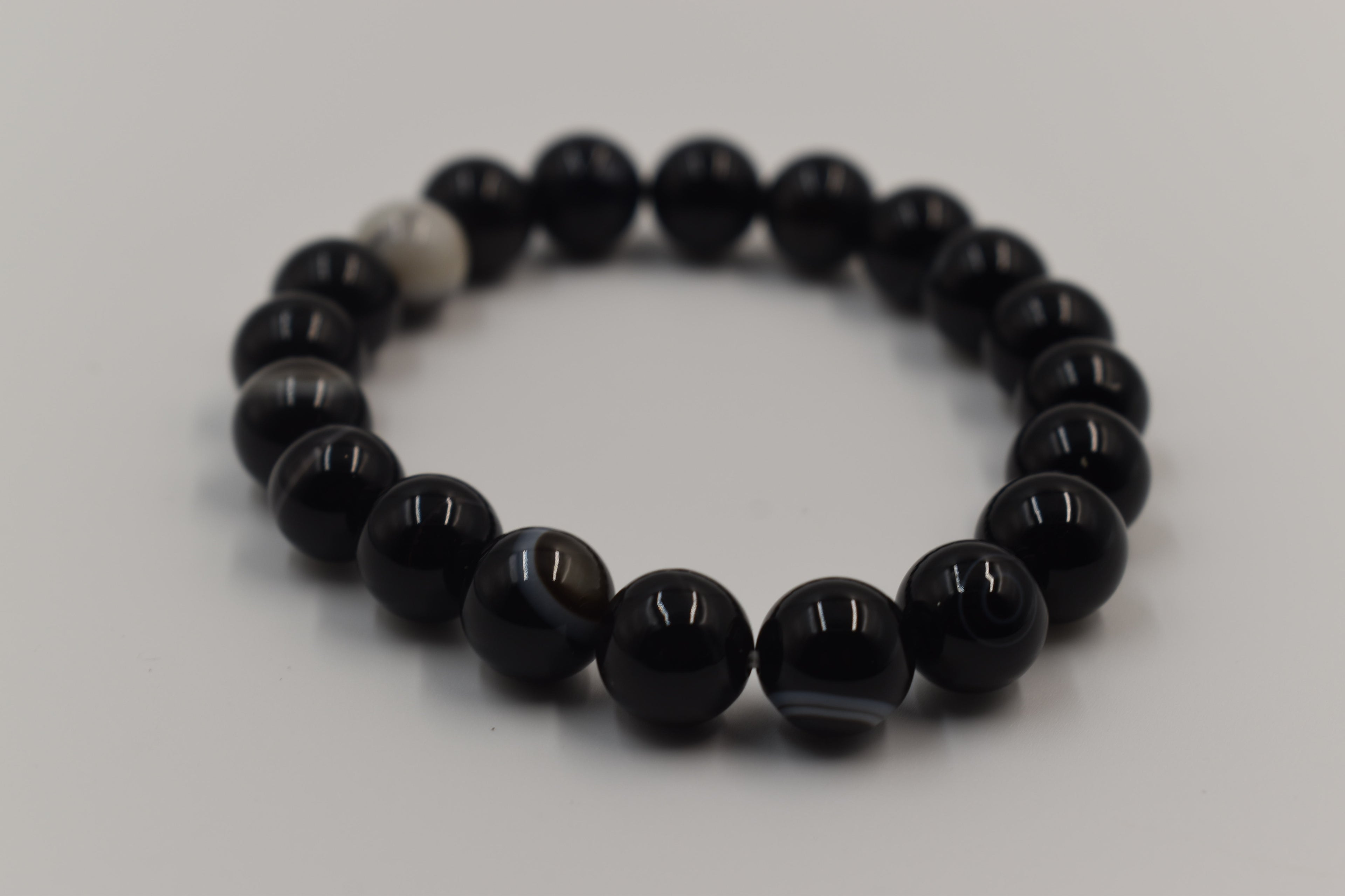 Black Sulemani Hakik Bead 10mm Bracelet – Elegant and Spiritual