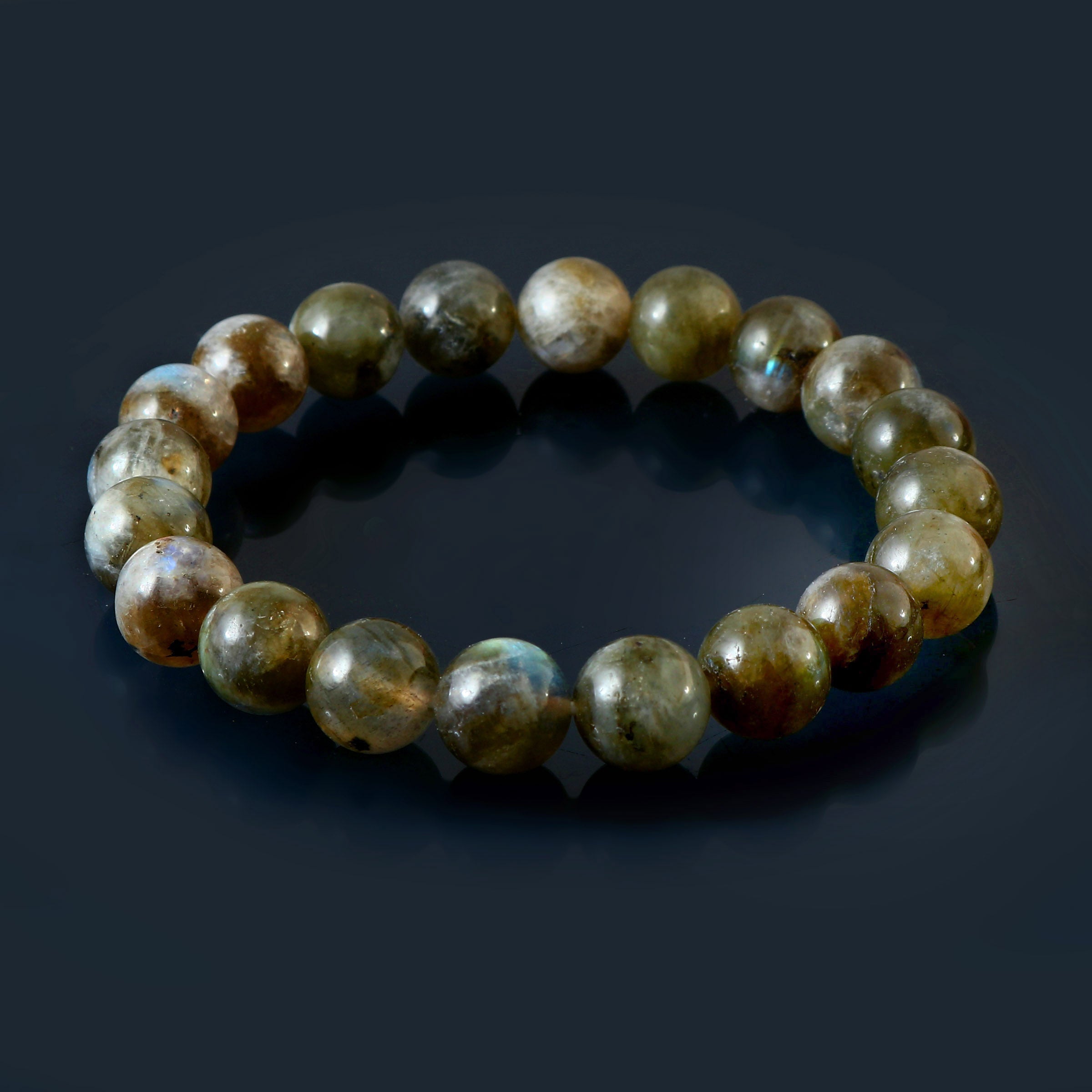 perfect for chakra healing, intuition, and imagination."

#LabradoriteBracelet #ChakraHealing #CrystalJewelry #IntuitionBooster #SpiritualStyle #HealingBracelet #LabradoriteMagic #EnergyJewelry #CrystalVibes #MindBodySpirit #ImaginationUnlocked #HolisticHealing #GemstoneBracelet #PositiveVibes #MysticCrystals #HighVibeStyle